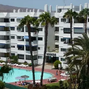 iguazu-yumbo-two-bedroom-apt.in-canary-islands.com/